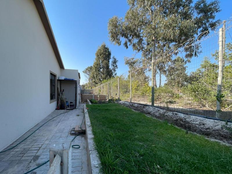 3 Bedroom Property for Sale in Albertinia Western Cape